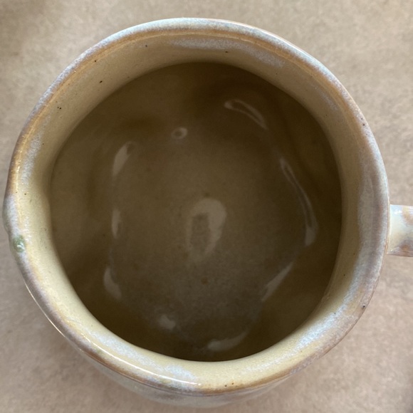 2  x Wheel thrown mugs shaped by hand into unique shapes 16 Oz - Picture 7 of 11